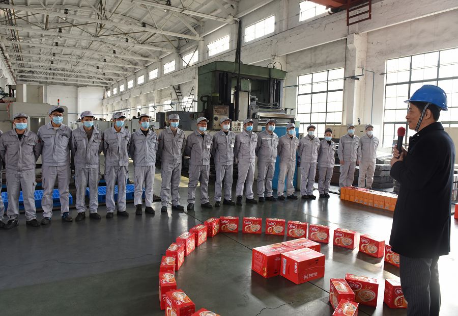 模具車間慰問現場2.jpg